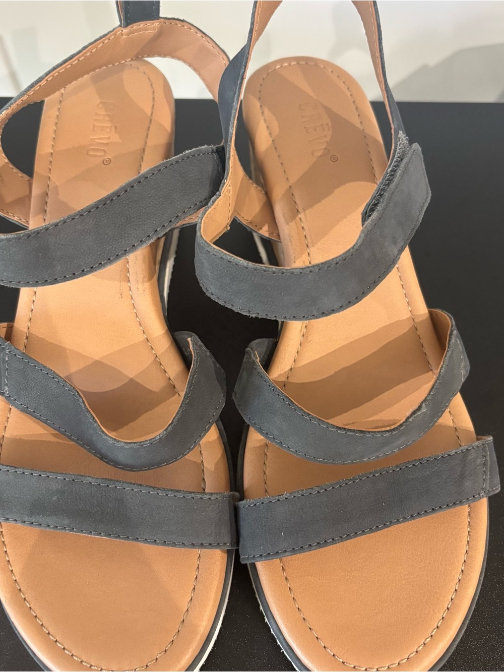 Crevo Claudia Wedge Platform Sandals Shoes, size 9 - Picture 6 of 8